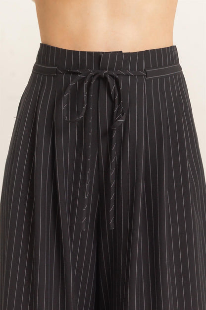 Drawstring Pleated High Waist Wide-leg Pants