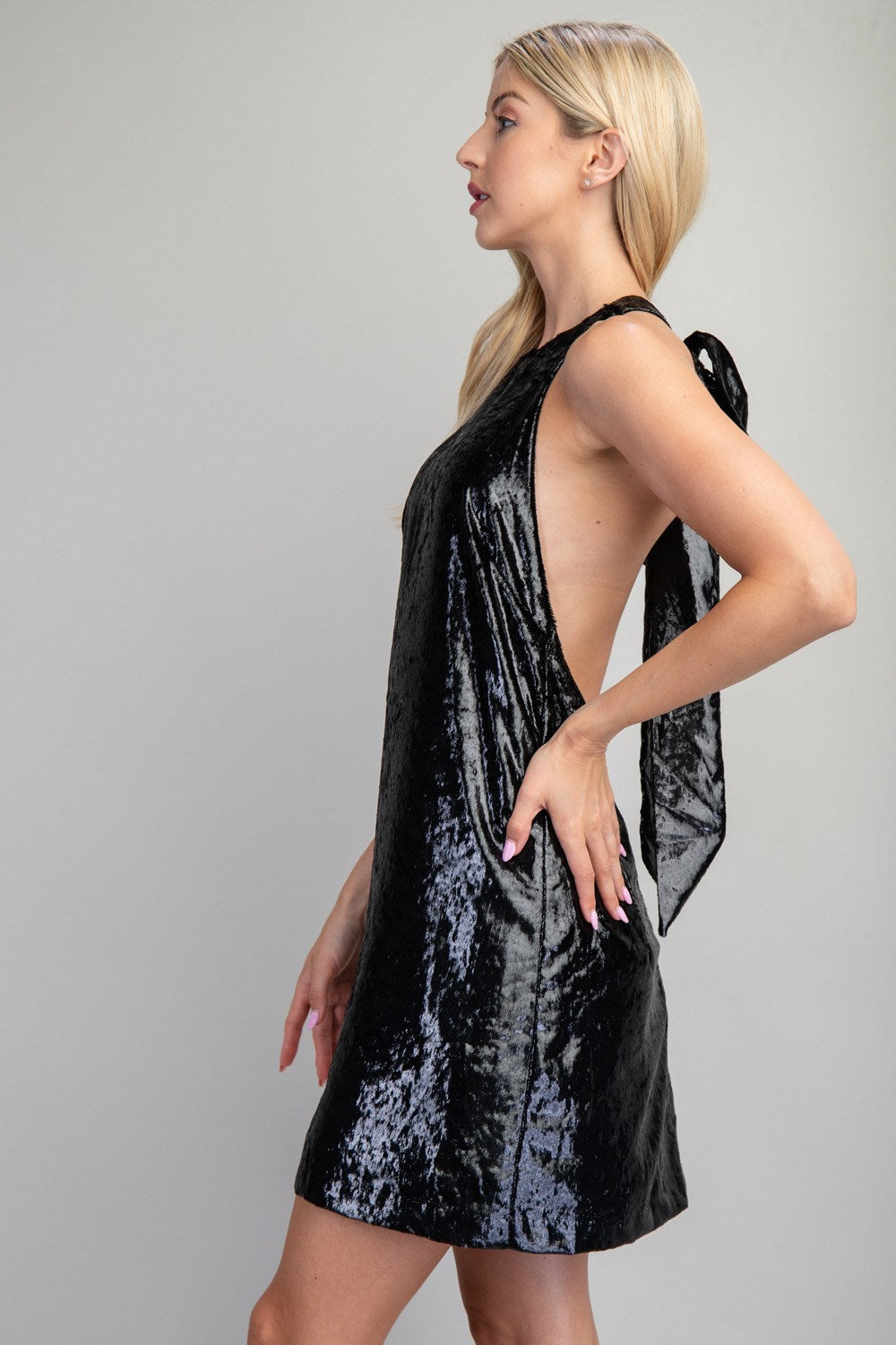 Textured Halter Neck Dress Camel / L Textured Halter Neck Dress Camel / L