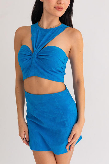 faux suede knot front sleeveless crop top - alomfejto