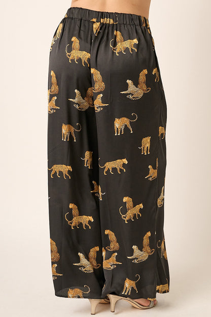 PLUS pantalones anchos de satén con estampado de guepardo
