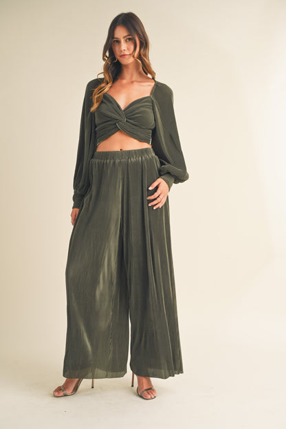 2pc set - pleated twist front top & pants