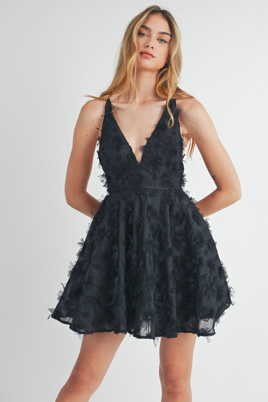 3D textured open back V-neck dress