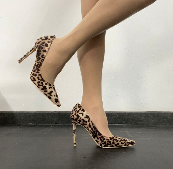 leopard print stiletto pumps