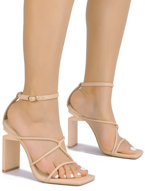 square toe rectangle heel strappy shoe