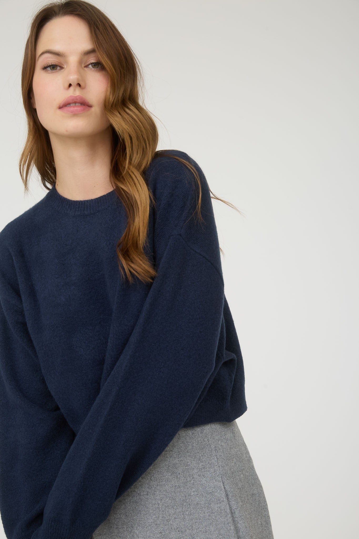 Crew Neck Long Sleeve Cropped Pullover Sweater