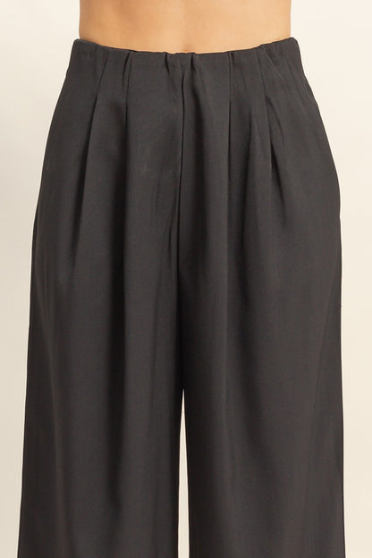 Pleated Wide-leg Tailored Trousers