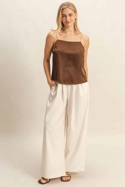 Pleated Wide-leg Tailored Trousers