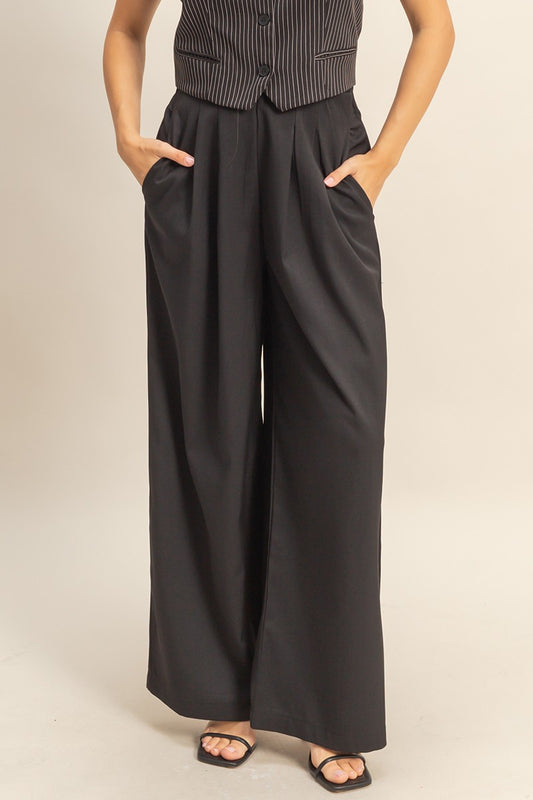 Pleated Wide-leg Tailored Trousers