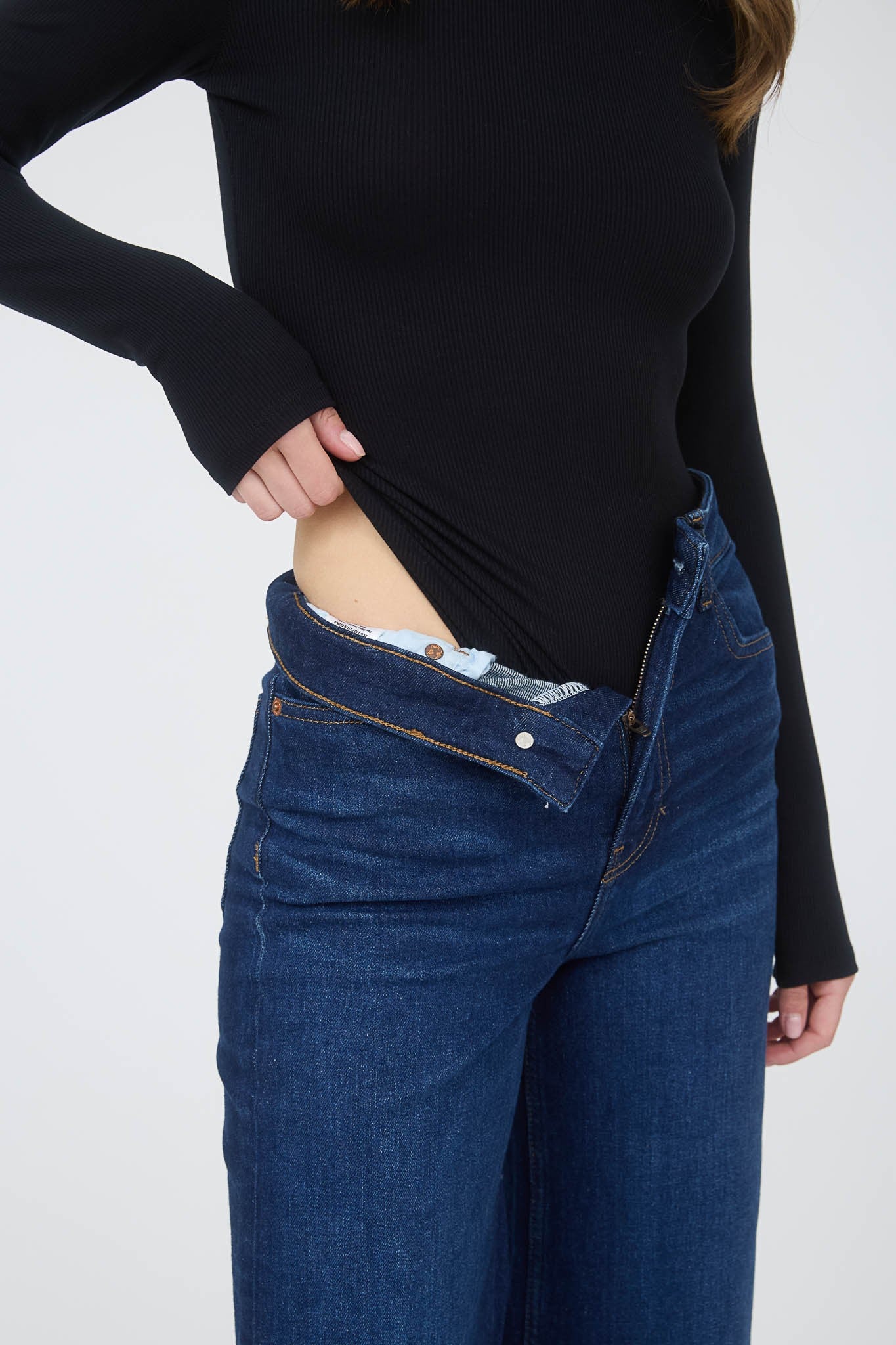 Round Neck Long Sleeve Sweater Knit Bodysuit