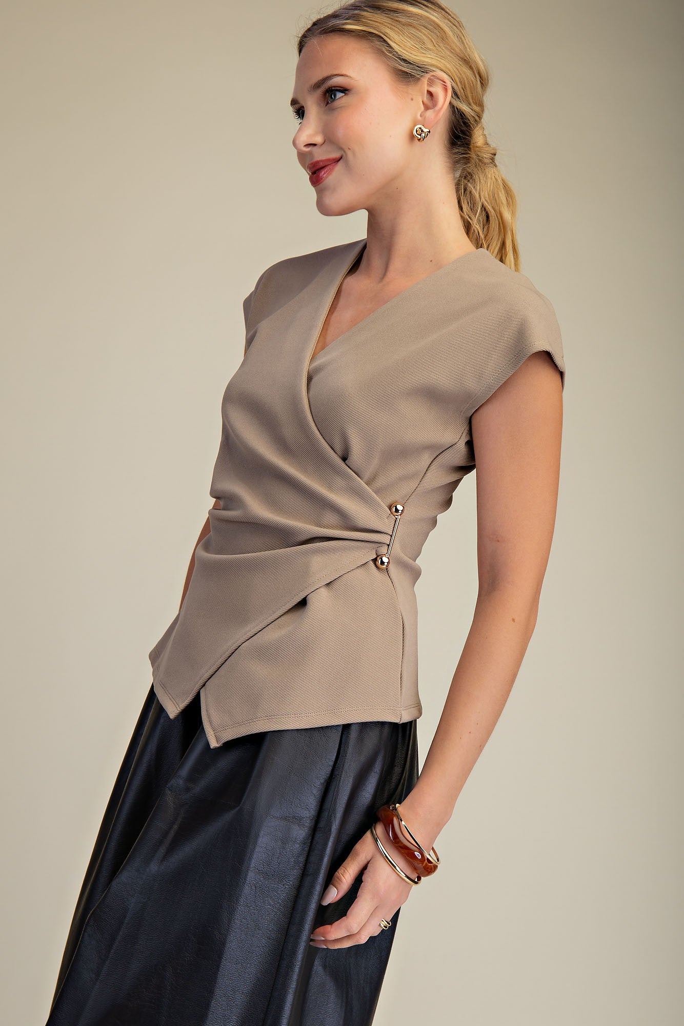 sleeveless surplice v neck top