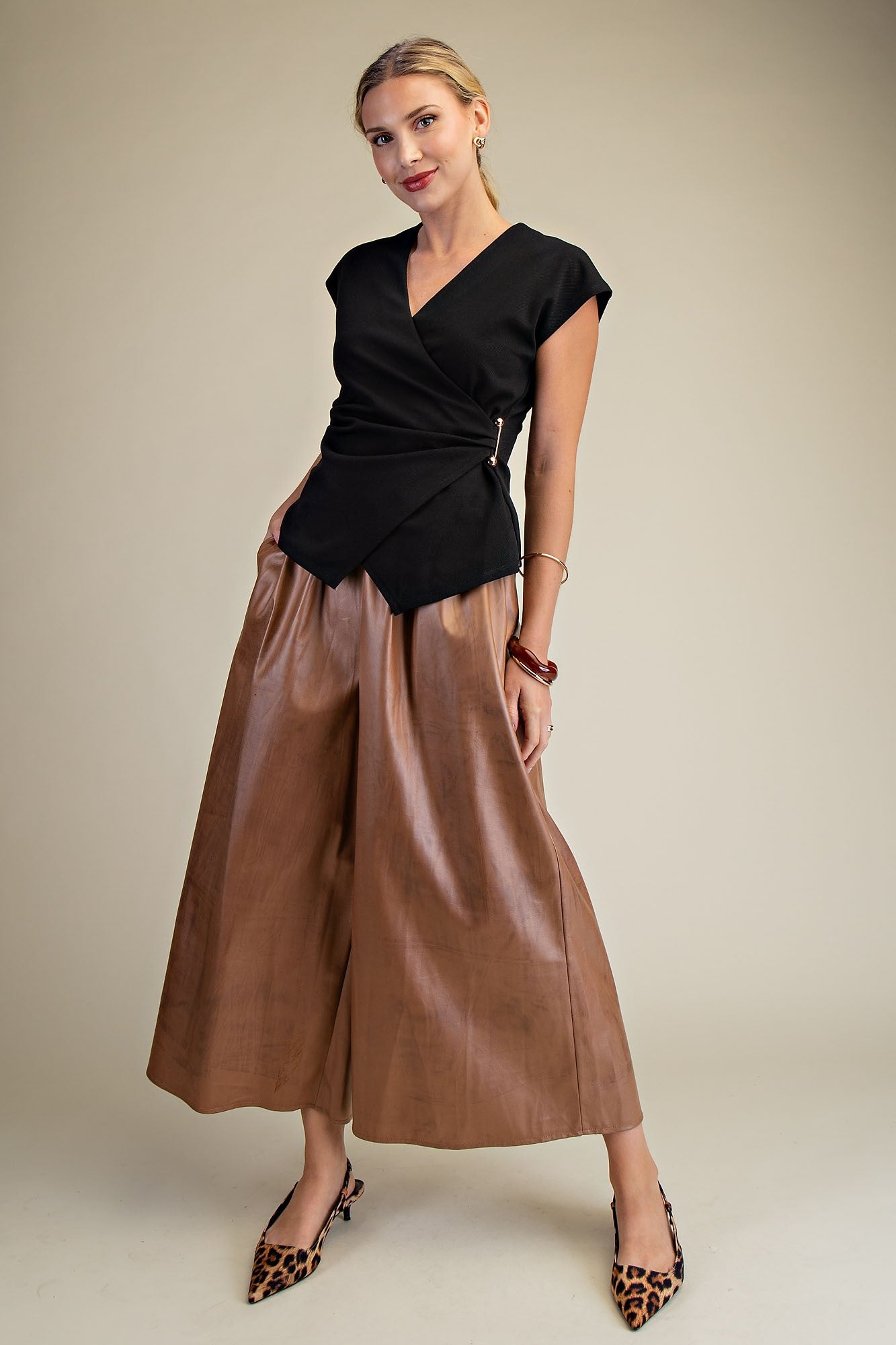 sleeveless surplice v neck top