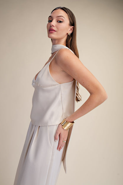 Detachable Scarf-neck V-neck Cami