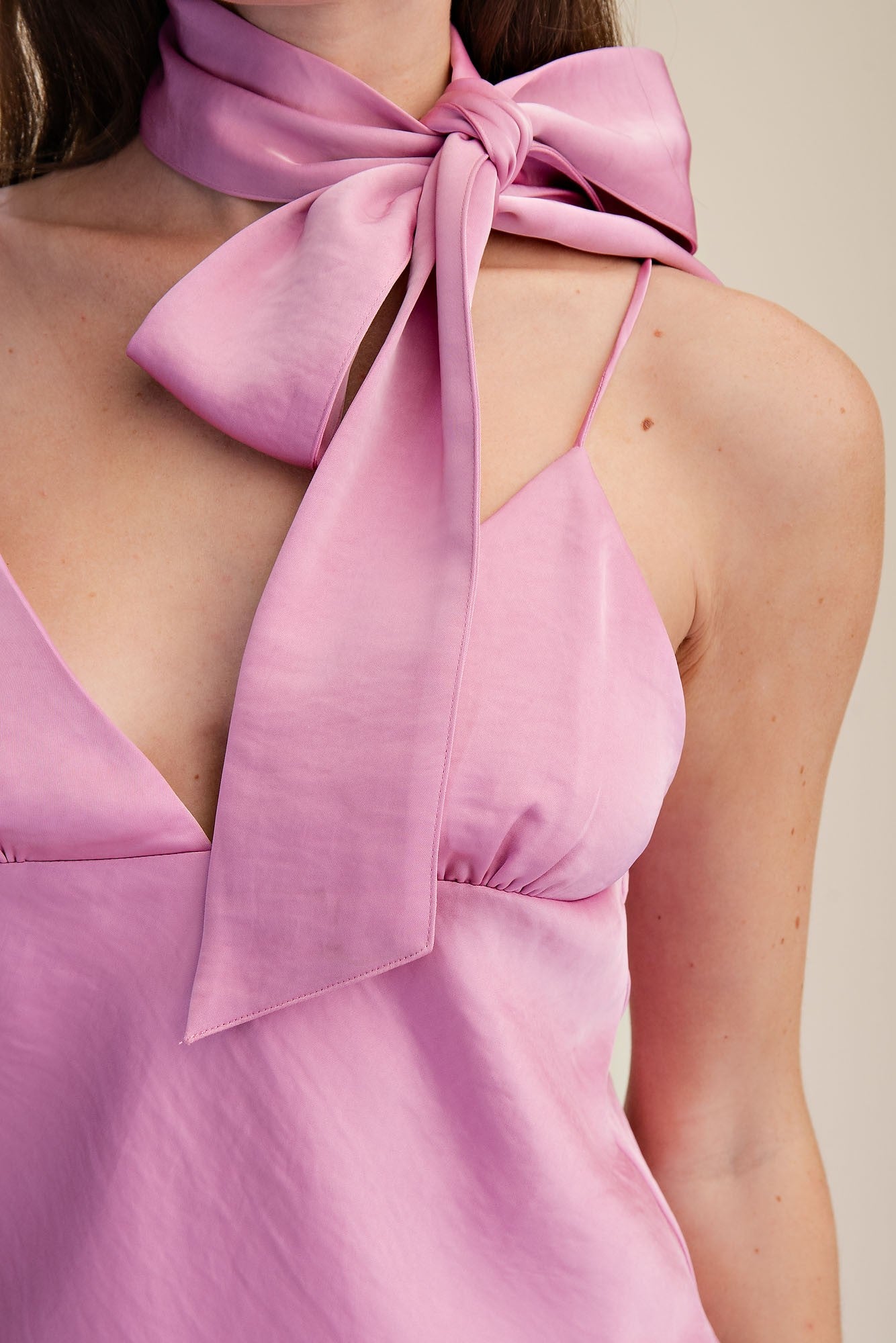 Detachable Scarf-neck V-neck Cami
