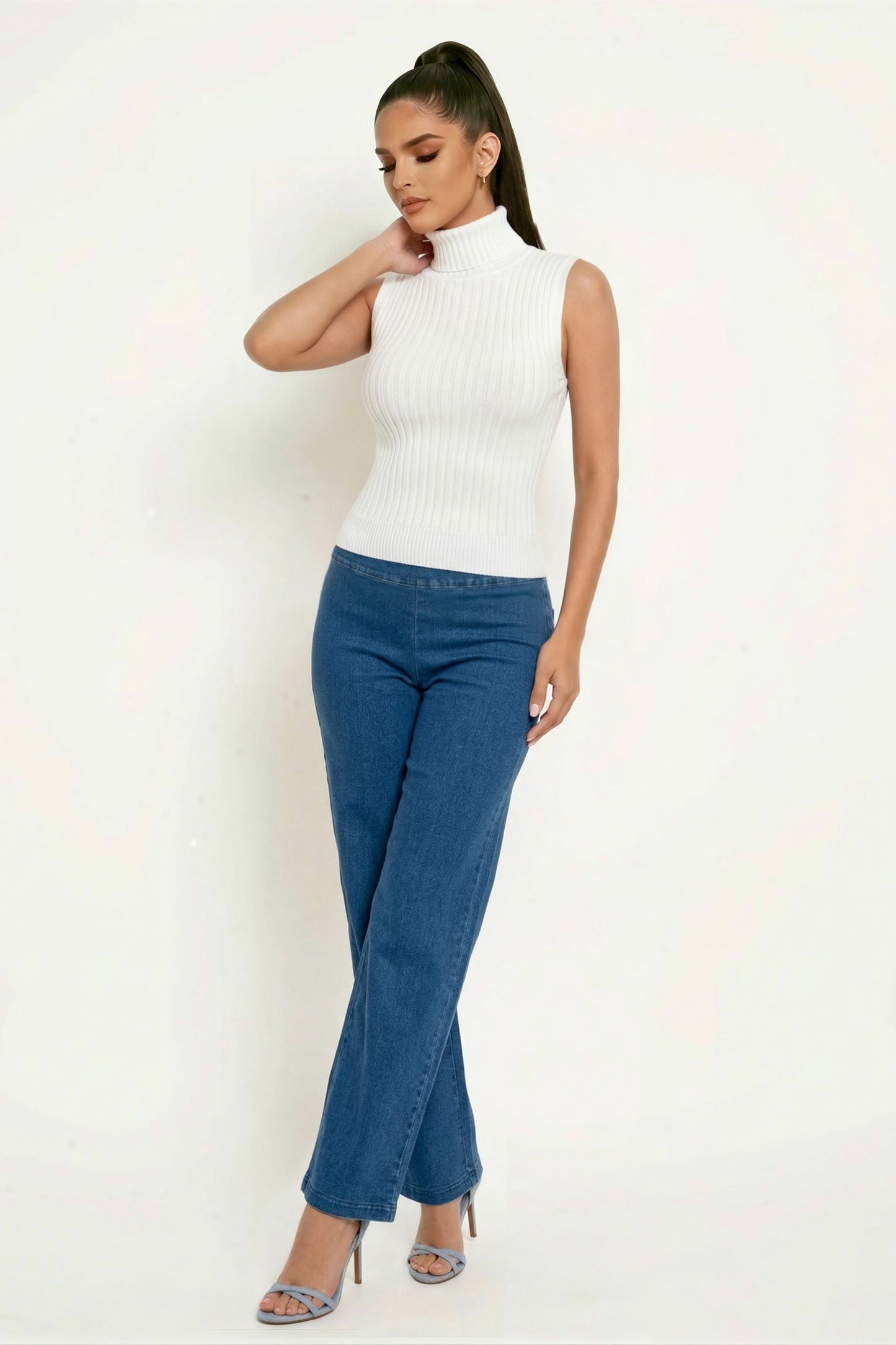 Sleeveless Turtleneck Sweater Top