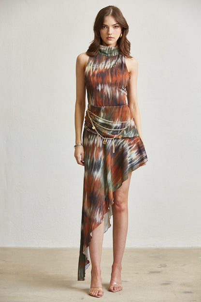 Chain Belt Abstract Print Asymmetrical Maxi Dress