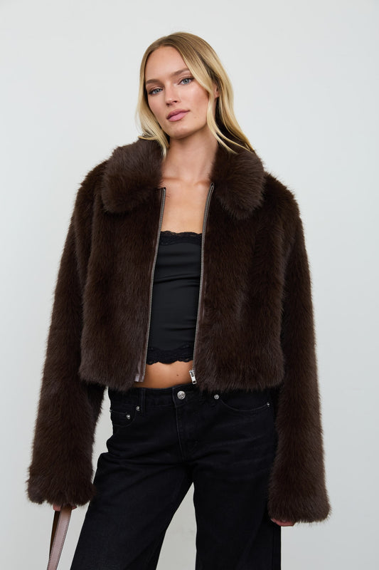 Cropped Faux Fur Zip-up Collared Jacket