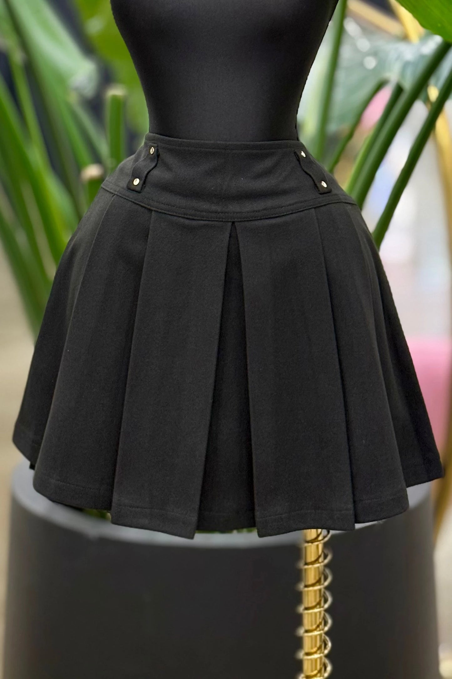 brushed twill pleated mini skirt