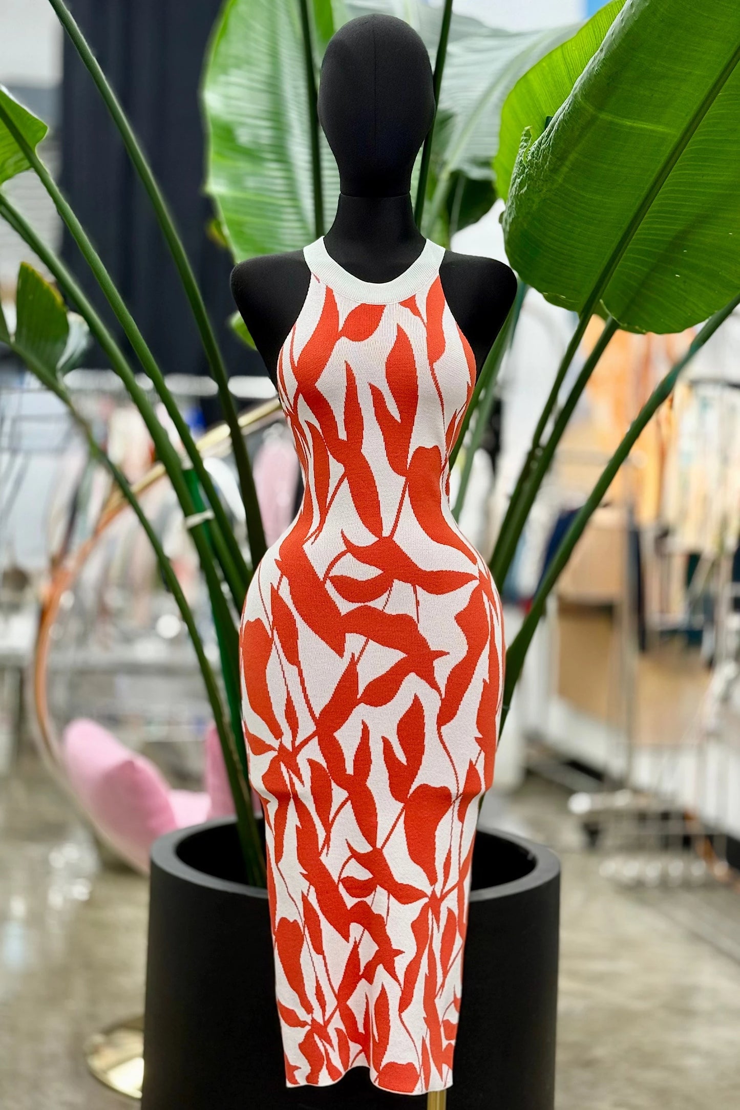 knit leaf print sleeveless midi dress