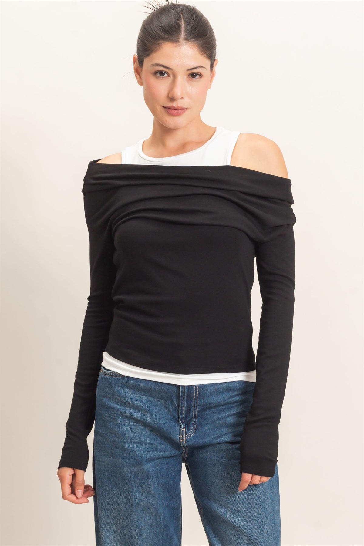 2fer tank & off the shoulder long sleeve top