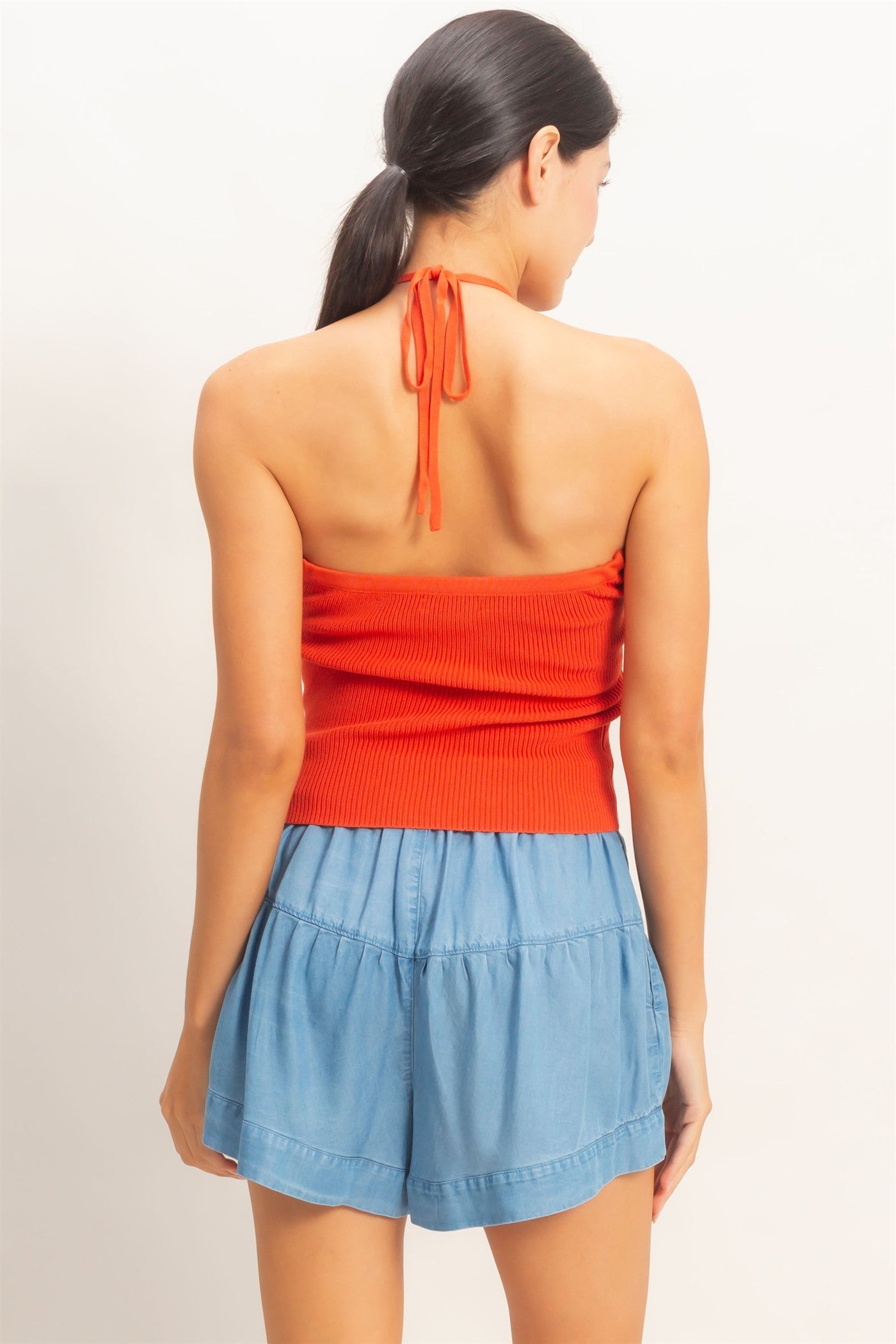 Ribbed Halter Top With Twist
