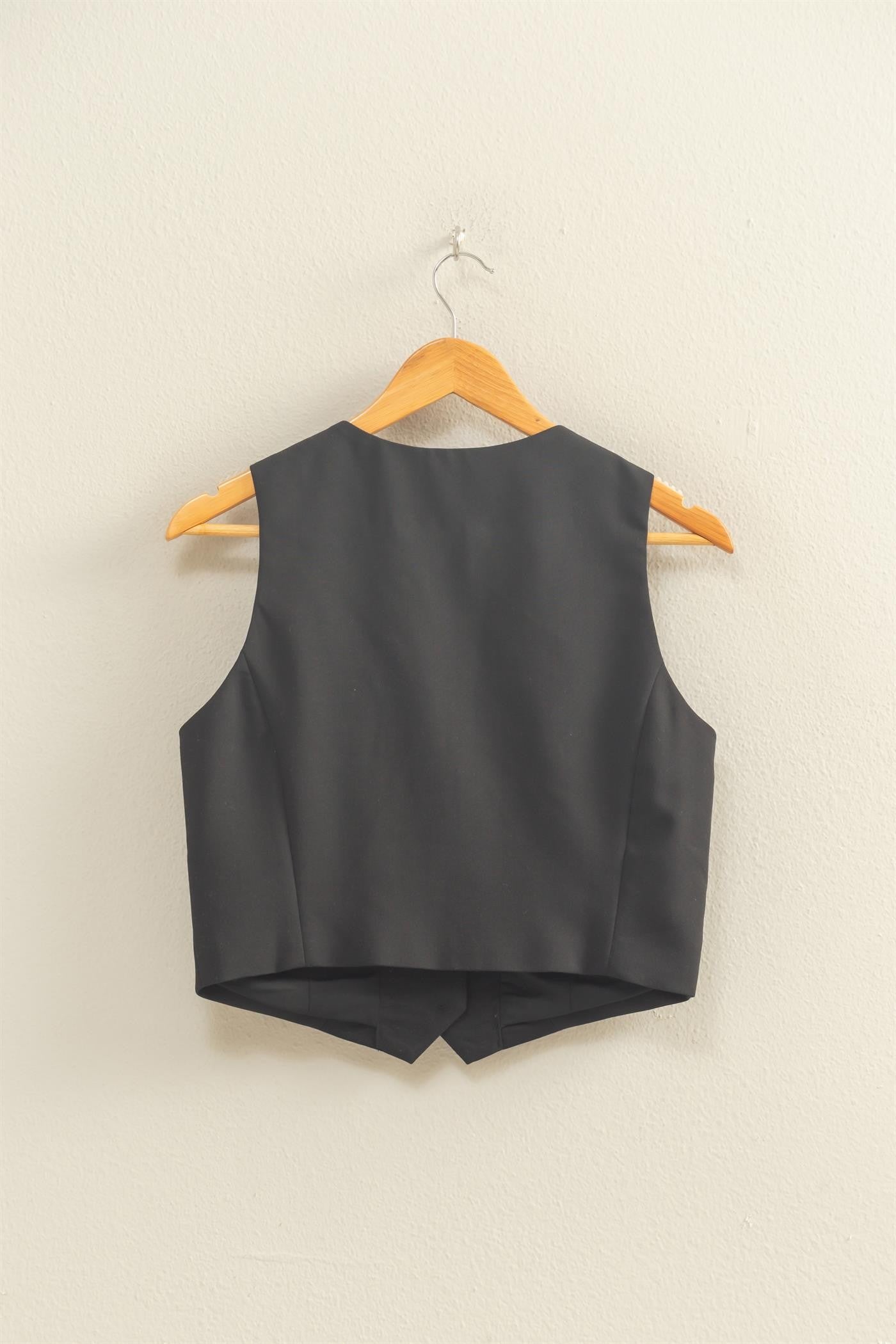 Tailored Button-down Vest