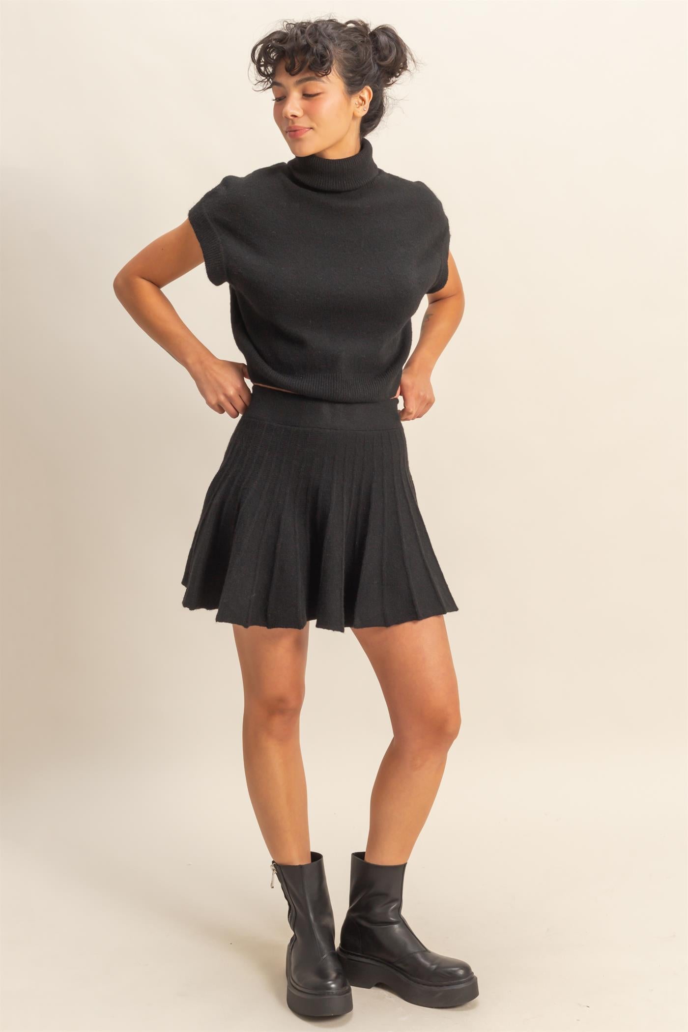 2pc set- short sleeve turtleneck sweater & flare skirt
