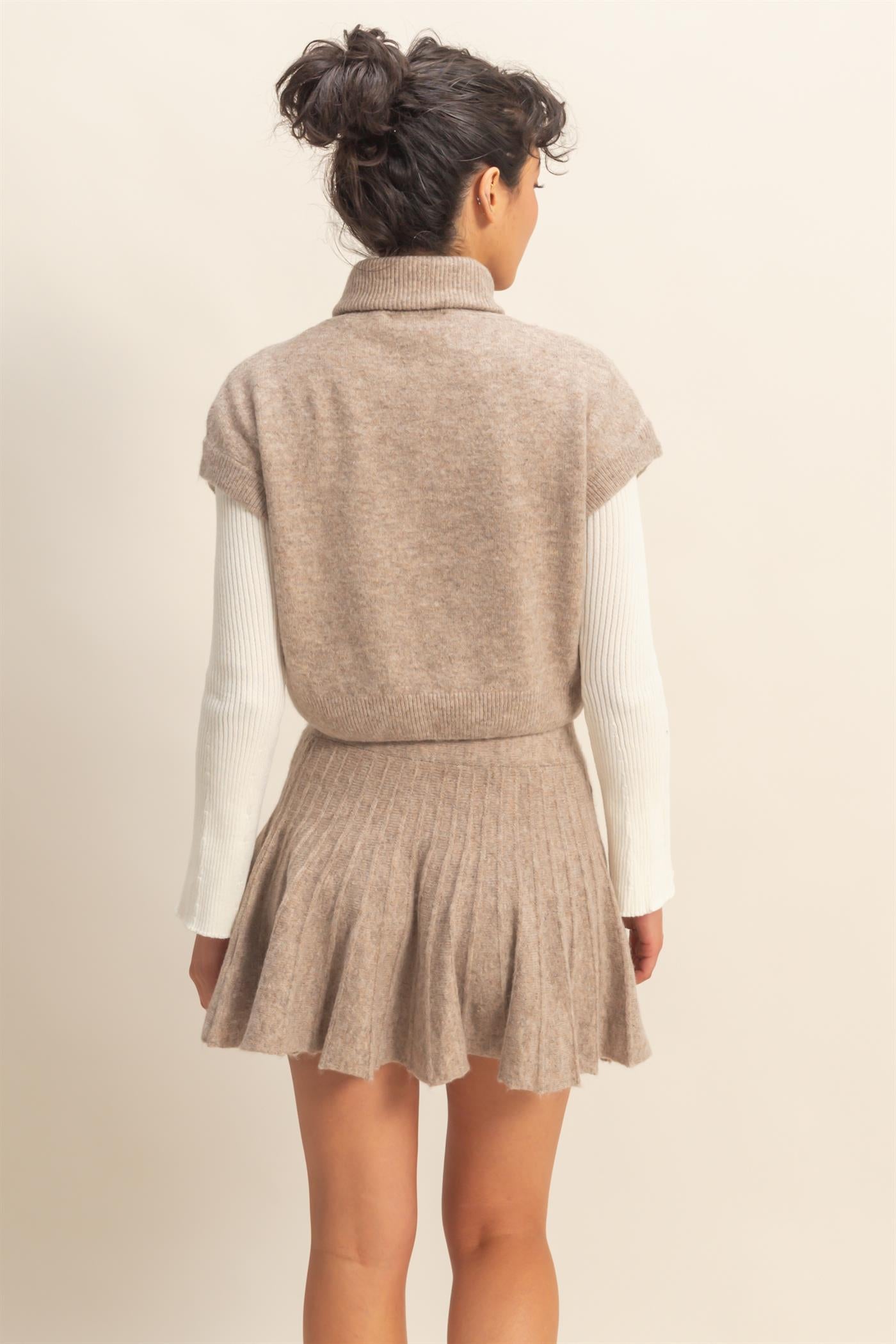 2pc set- short sleeve turtleneck sweater & flare skirt