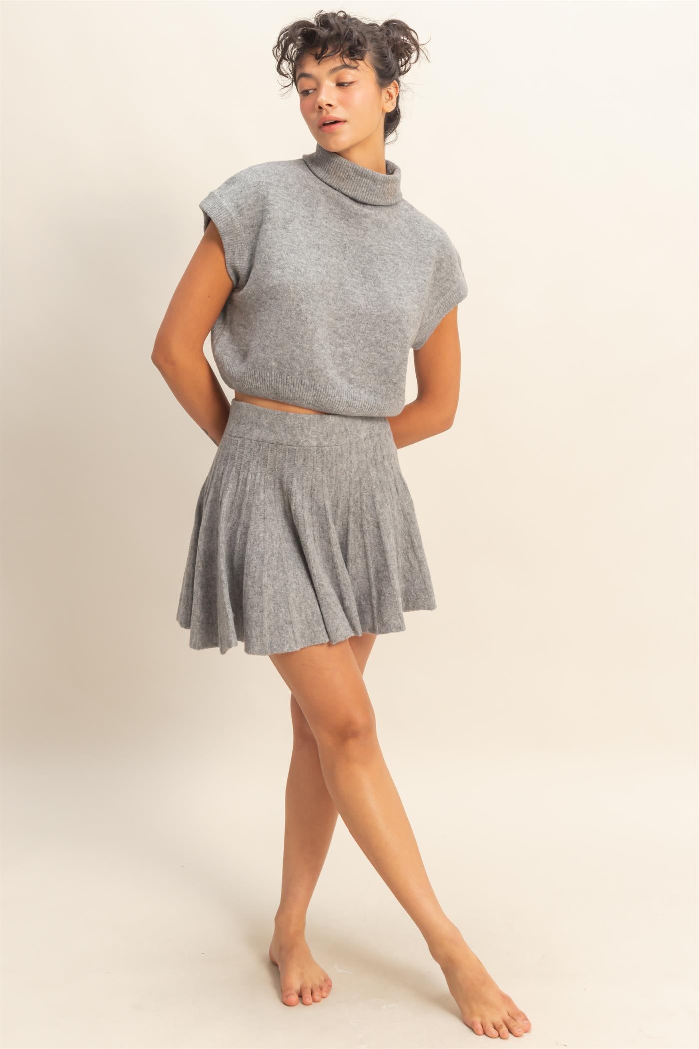 2pc set- short sleeve turtleneck sweater & flare skirt