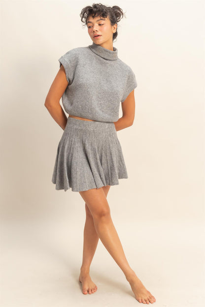 2pc set- short sleeve turtleneck sweater & flare skirt