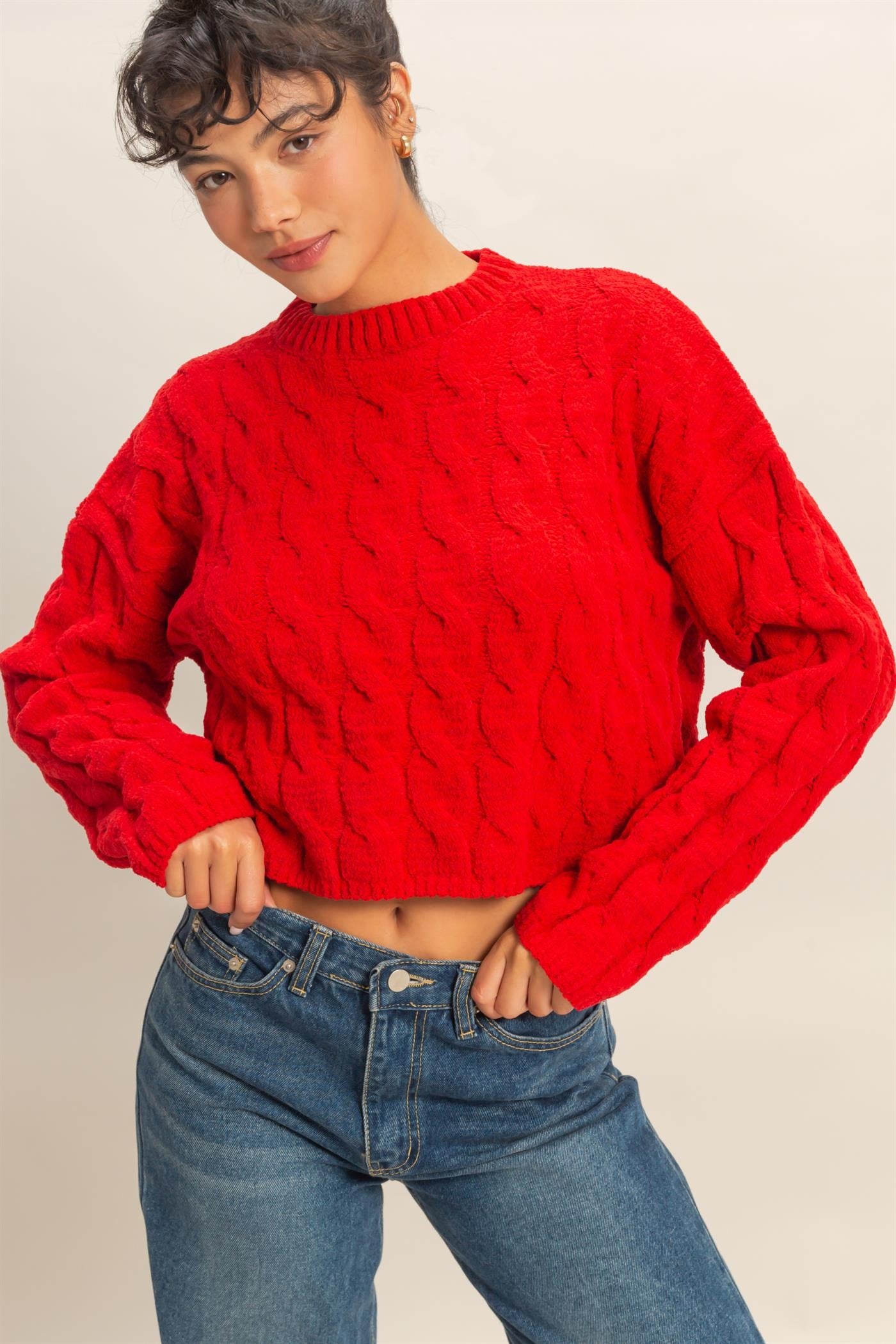 Textured Crew Neck Cable Knit Sweater