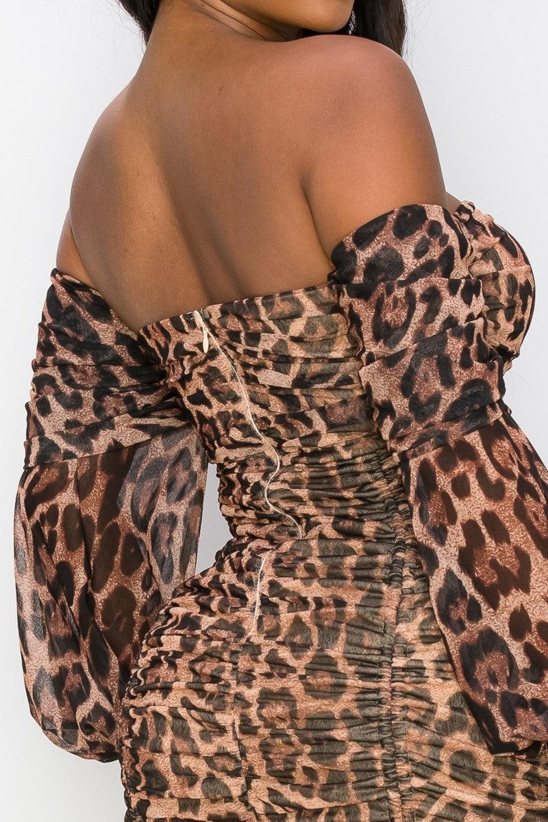 ruched off the shoulder leopard mini dress - alomfejto