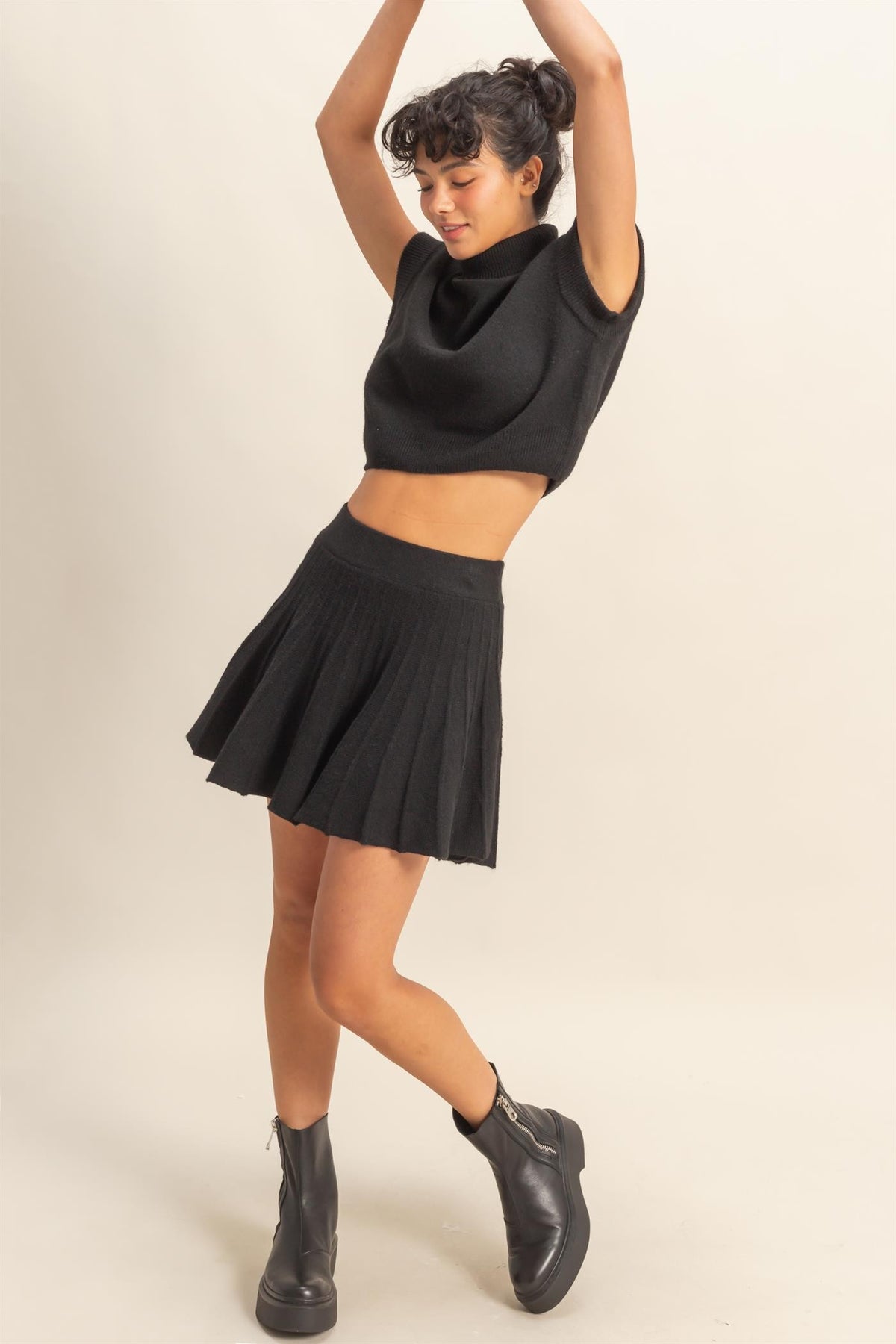2pc set-Sweater Turtleneck Crop Top & Pleated Skirt