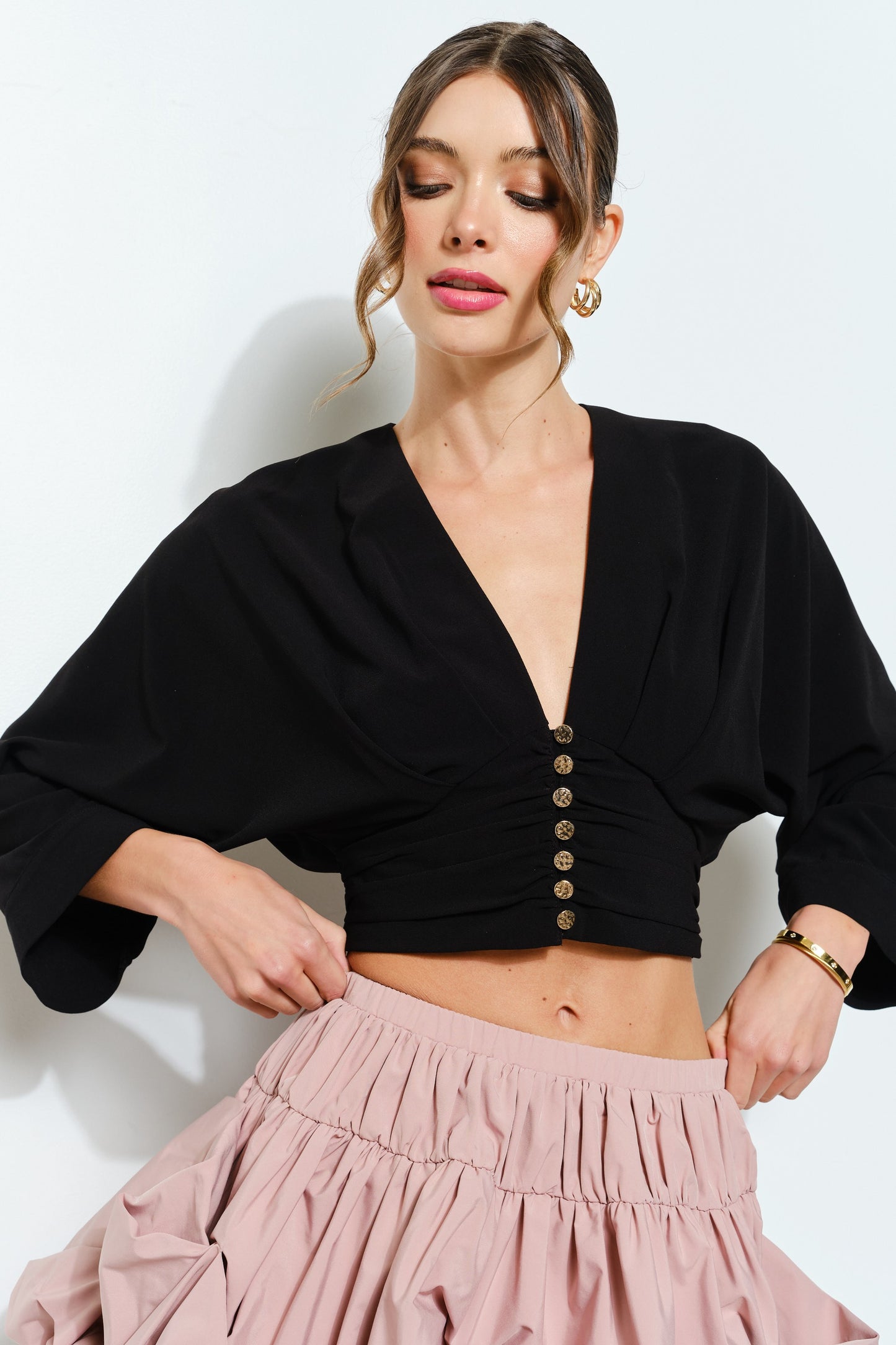 Ruched Button-front Kimono Sleeve Crop Top