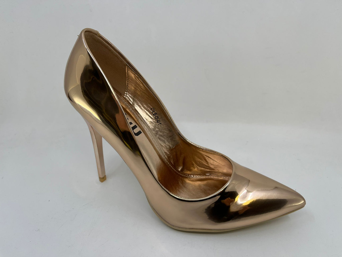 patent leather stiletto heel pump