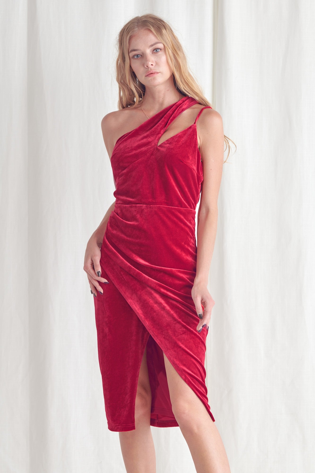 one shoulder velvet sleeveless midi dress