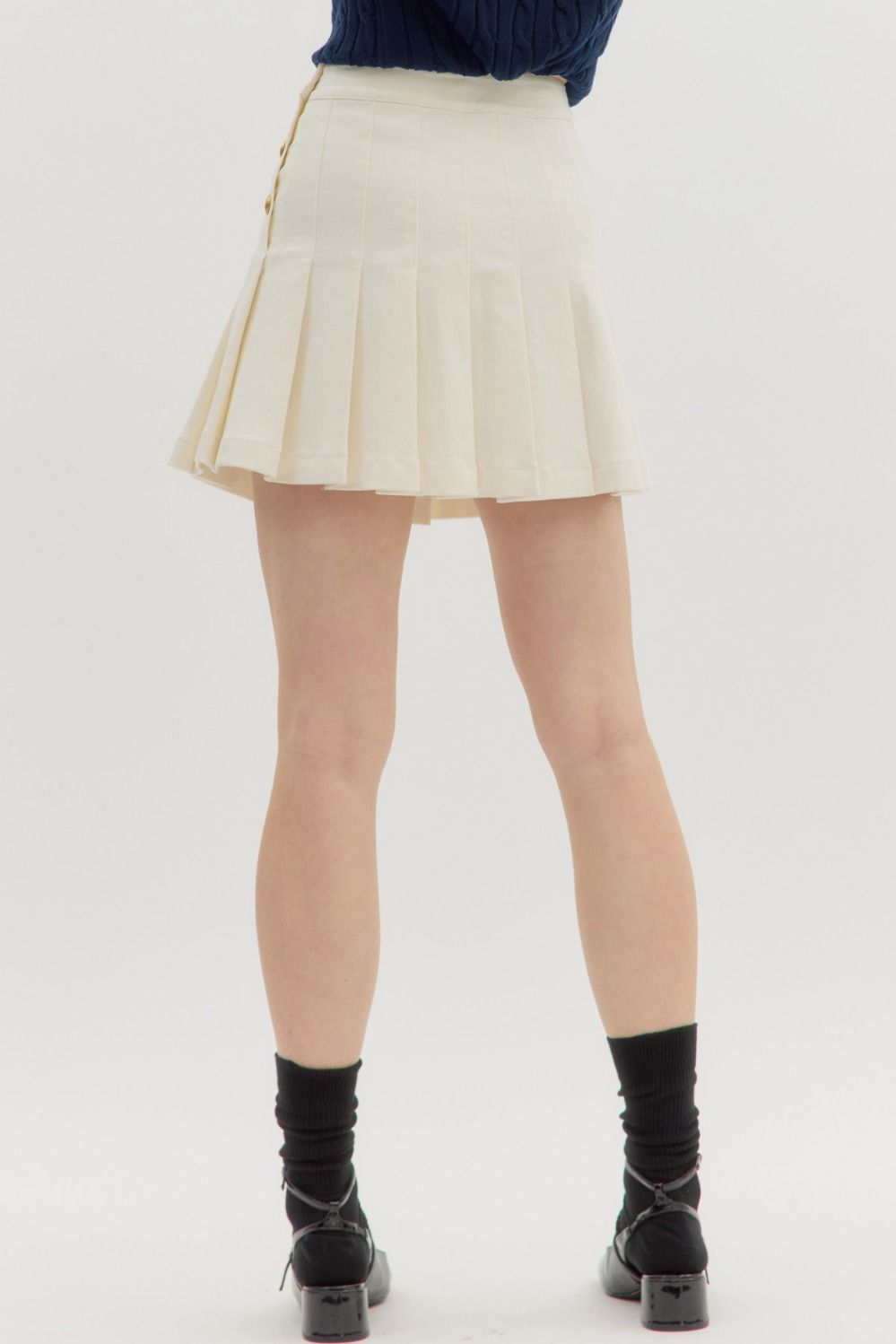 gold button pleated denim skirt