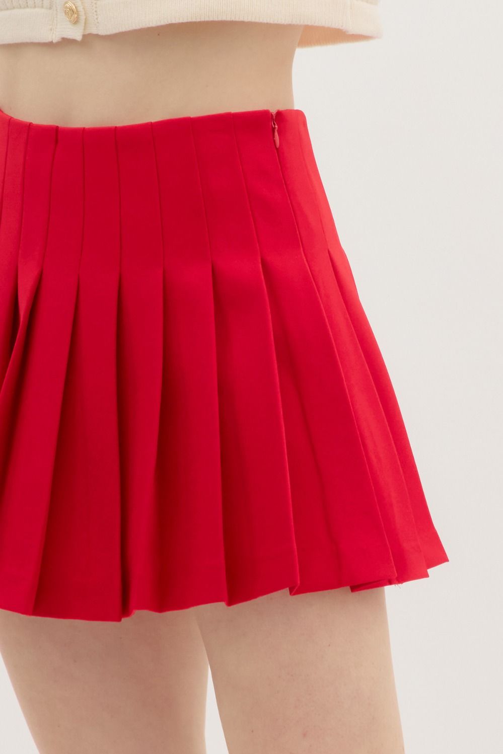 pleated high waist skirt