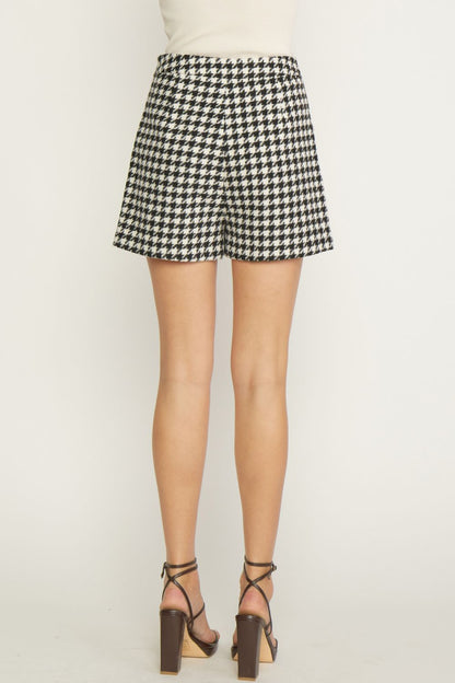 Houndstooth mini skort