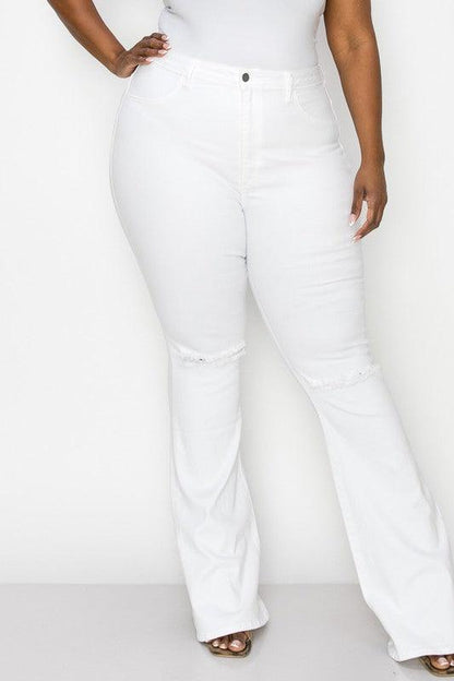 PLUS White Flare Jeans - alomfejto