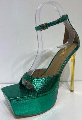 square toe platform heel w/ankle strap - RK Collections Boutique