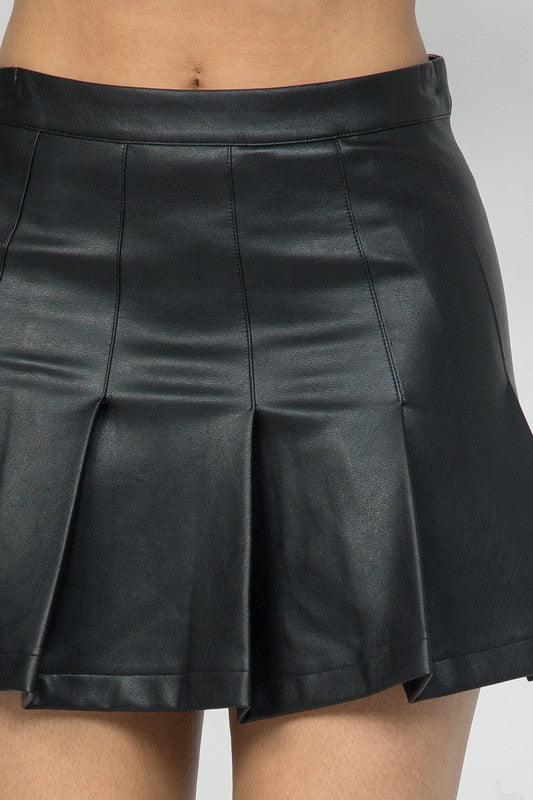 Faux Leather Side Zipper Pleated Skirt