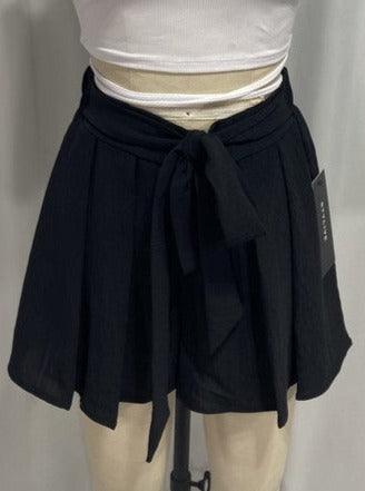 pleated tie waist shorts - RK Collections Boutique