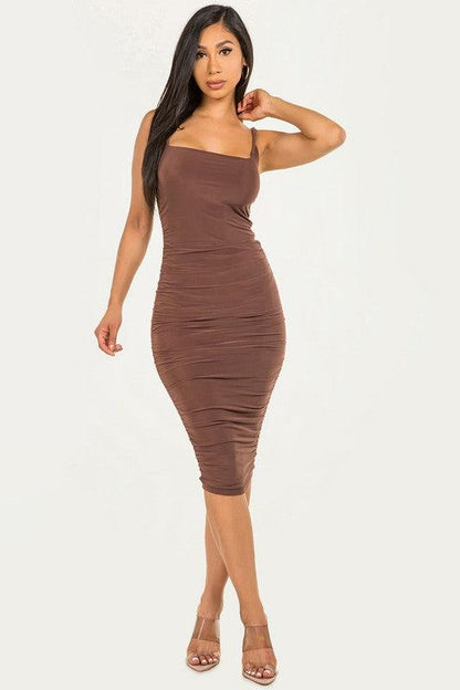 Twisted Straps Ruched Dress - alomfejto