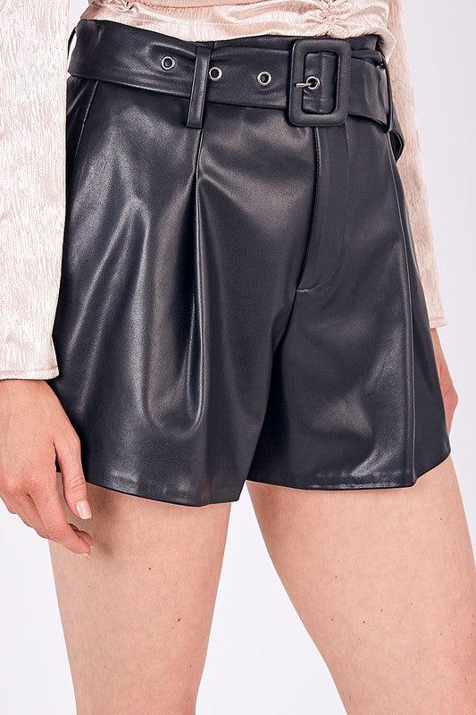 belted faux leather shorts-Shorts-Do & Be-alomfejto