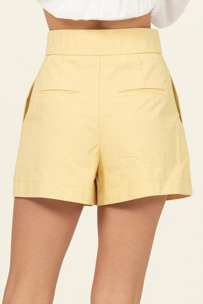 High waisted shorts - tarpiniangroup