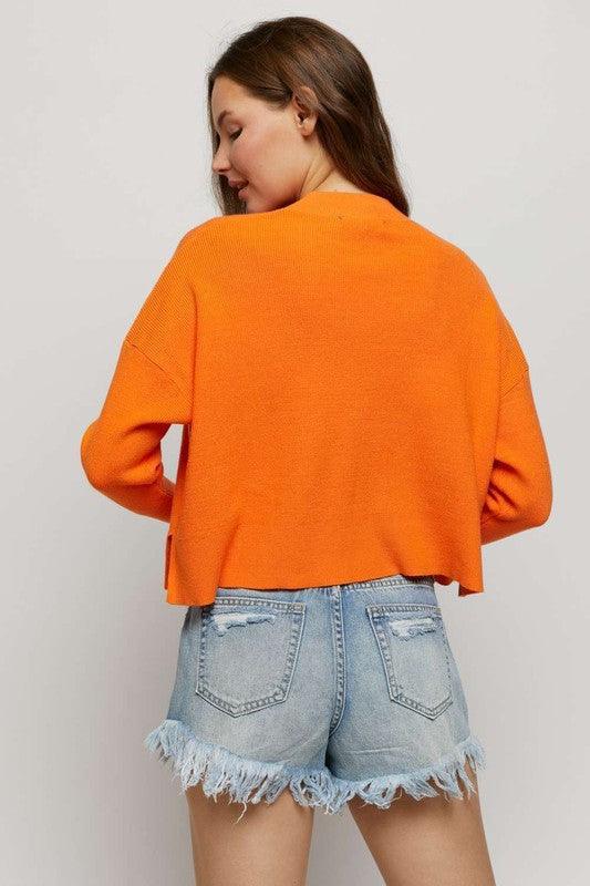 mock neck boxy crop sweater - alomfejto